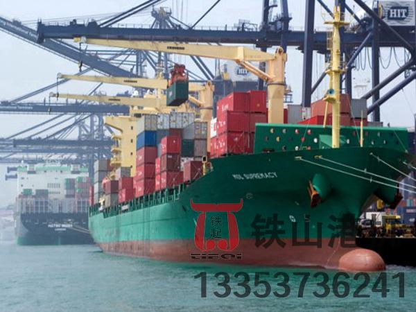 河北黃驊船用起重機(jī)廠(chǎng)家 船體傾斜作業(yè)安全保障穩(wěn)定吊裝